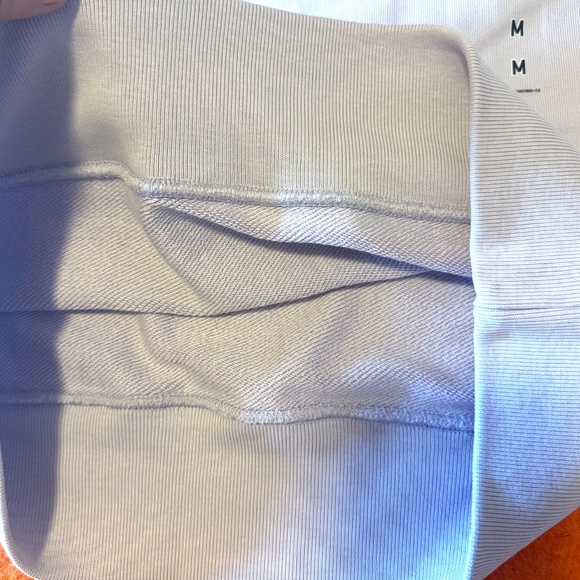 Uniqlo U light purple crew neck long sleeve sweatshirt NWT - Picture 6 of 8